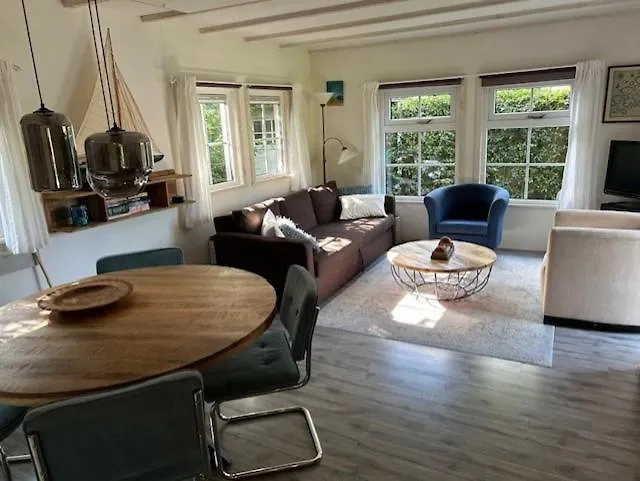 Πάρκο διακοπών Mooi Nabij Ouddorp In *