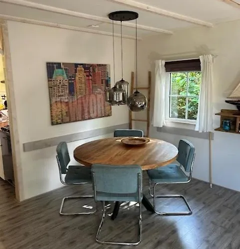 Πάρκο διακοπών Mooi Nabij Ouddorp In *